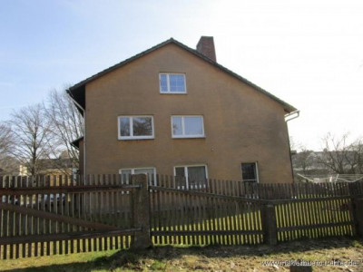 Ruhig gelegene 4-Zimmer-Wohnung mit Balkon