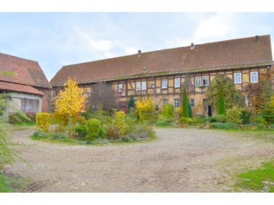 Vierseitenhof & Reiterhof mit Reithalle und Turnierplatz in Eisenach