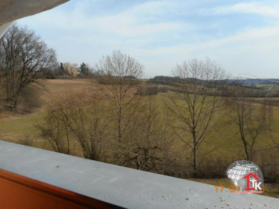 5 Zimmer-Erdgeschoßwohnung in Sachsen, Nähe S-Bahn