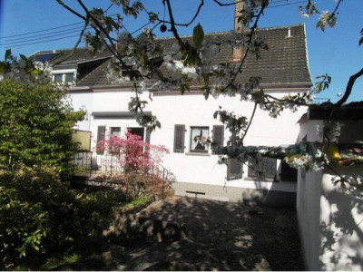 Familienfreundliches Haus mit hübschen Garten in Merzig- OT