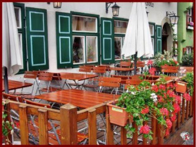 Hotel mit Restaurant und Wohnung im mittelalterlichen Dinkelsbühl