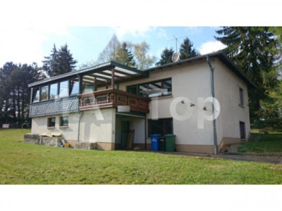 Käufer Courtage frei! Geräumiges Einfamilienhaus in herrlicher Naturlage in Stadtallendorf-Wolferode