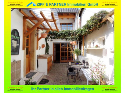 BAD DÜRKHEIM! KOMPLETT MÖBLIERT, KLASSE AUSGESTATTET! ZENTRUMSNAH! MIT KAMIN UND FREISITZ!