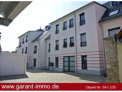 Volkach: Großzügige 3 1/2 Zimmer-Wohnung mit Weitblick!