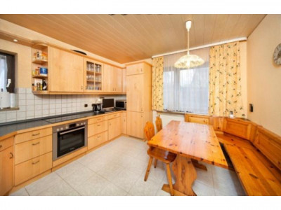 Prov.freie ruhige helle Südwest Terrassenwohnung teilmöbliert mit guter Infrastruktur in Obermenzing