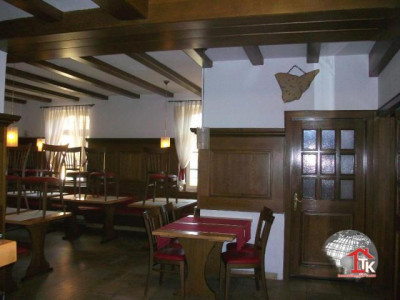 Herrliche Gaststätte-/ Restaurant mit überdachten Biergarten in Toplage von Gunzenhausen!