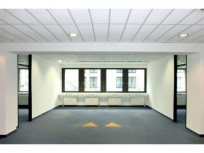 Flexibel gestaltbare Büroeinheit im Charlottencenter!