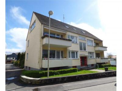 6-Familienhaus mit 5 Garagen (vollständig vermietet) als sichere Kapitalanlage