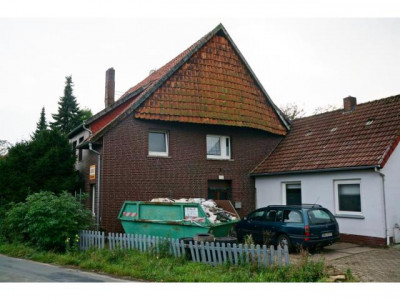 Provisionsfrei!! Zweifamilienhaus in Ahnsen!