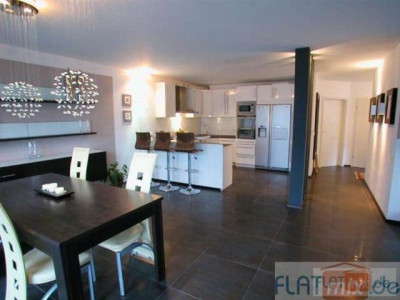 FLATmix.de/ Moderne Großraumwohnung mit BALKON am Kurpark gelegen...