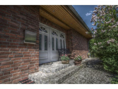 Großzügiges, stilvolles  Einfamilienhaus - Courtagefrei