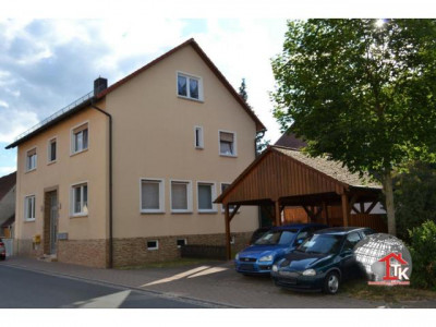 Wohnen und Arbeiten ist hier möglich! modernisiertes 1-2FH mit Carports in Emskirchen Ortsteil