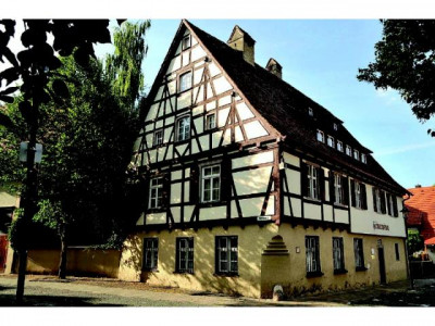 EINFACH. GUT. LEBEN. WOHNUNGEN MIT SCHICKEN SCHNITTEN ERFÜLLEN ALLE BEDÜRFNISSE IN LANGENAU!