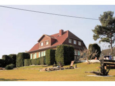 Eine kleine, traumhafte Sommervilla erwartet Sie