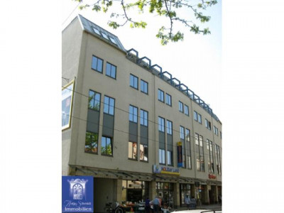 Großzügige Büroeinheit - hell, modern und zentral!