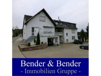 Großzügiger Gebäudekomplex mit Einliegerwohnung - Zweifamilienhaus in ruhiger Lage!