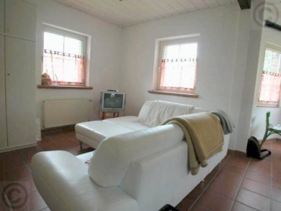 FLATmix.de/   Voll möbliertes 1-Raum-App.  mit EBK und GARTEN