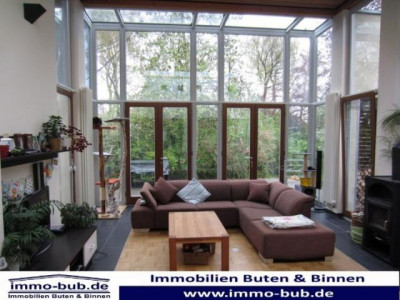 ***LICHTDURCHLUTETER WOHNTRAUM MIT SAGENHAFTEM GARTEN IN STEINFELD ZU VERMIETEN!!!***