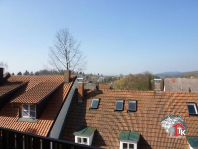 Modernisiertes Mehrfamilienhaus im Stadtzentrum von Waldmünchen!