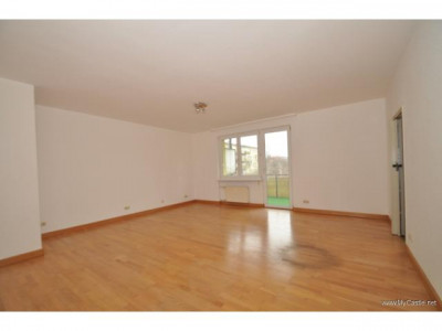 Zentrale Ruhige  Wohnung mit Balkon