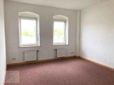 Renovierte großzügige 2 Raumwohnung mit großem Tageslichtbad inkl. Wanne & Dusche