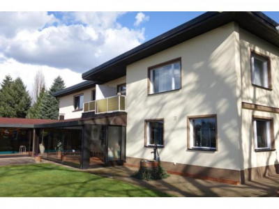 Wohnhaus mit 3 Wohneinheiten, Massivbauweise, ruhig gelegen, Havelnähe