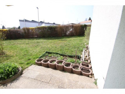 heuschele-immo.de | Wozu Miete bezahlen? Pfiffig aufgeteilte 2,5-ZW mit sonniger Terrasse