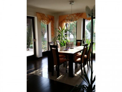 AURAU ... 5 Zimmer ... 140 qm wohnen ... mit ca 300 qm Grundstück ... Garage ... offener Kamin...!!!