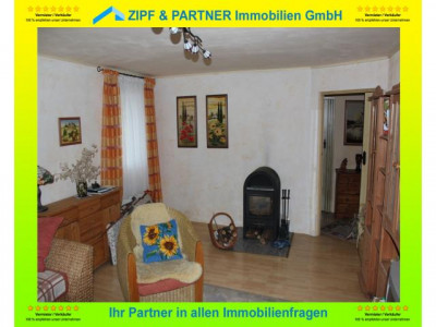 PAHNA : TRAUMHAFTES FERIENHAUS AM SEE MIT KAMIN - NUR EURO 27.000 !!