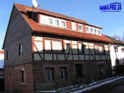 Restbauernhof mit Laden und Schmiede in Frankenberg-Willersdorf