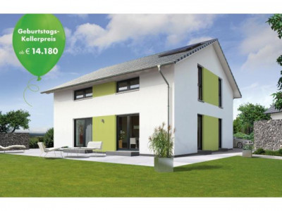 Attraktives Einfamilienhaus für die Familie mit Keller, Garage und Baugrundstück in Aulendorf