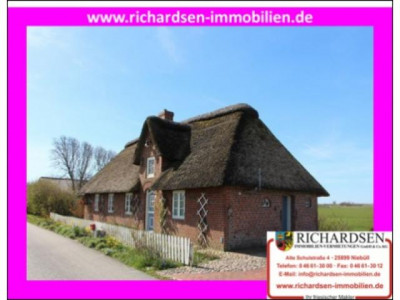Reetdachhaus mit herrlichem Weitblick in 25899 Galmsbüll