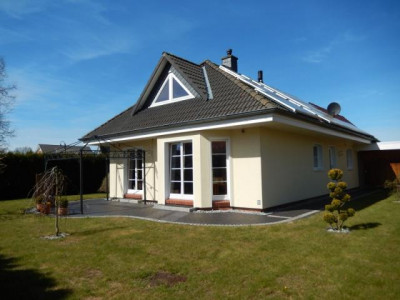 Kinderfreundliche Lage, gemütliches Ambiente und Umweltfreundlichkeit dazu! Auto inklusive!!