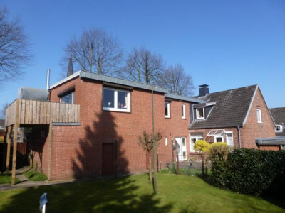 Haus mit Einliegerwohnung in ruhiger Lage mit dem Blick ins Grüne