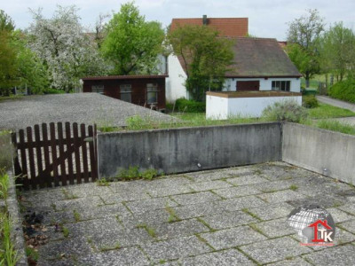 Sonnige, große 3 Zimmer DG-Whg mit gr. Terasse u. Garage in Dinkelsbühl-OT