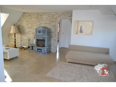 Komplett möbliert! EFH in guter Lage von Dechsendorf