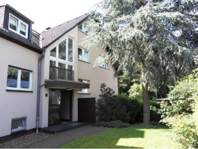 Eine besondere Wohnung im Maisonettestil mit 2 Balkonen! Besichtigung ist ein Muss!