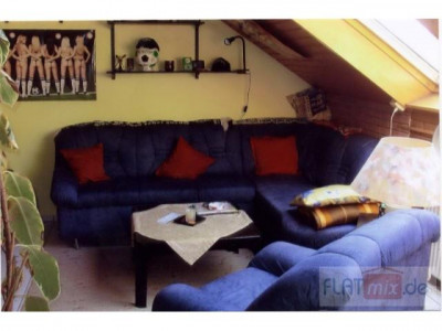 FLATmix.de/ Komplett möblierts Appartment im DG