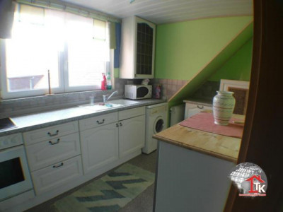 4 Zimmer Dachgeschoss-Wohnung voll möbliert in Leutershausen OT