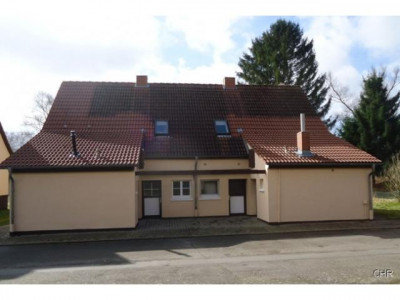 Doppelhaus in schöner ruhiger Waldrandlage