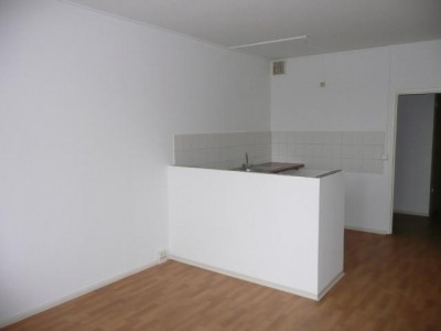 Grüner Ausblick, ruhige Lage und Balkon!