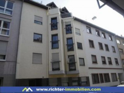 Helles Appartement mit Stellplatz im Hof