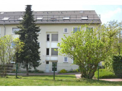 Erstbezug nach Sanierung: Top 3 Zimmer Wohnung - modern und ruhig mit Loggia