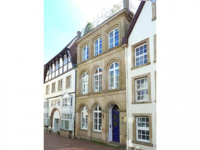 Büro oder Ladenlokal in der Altstadt zu vermieten