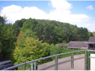 Großzügige helle 2 Zimmer Wohnung mit Balkon