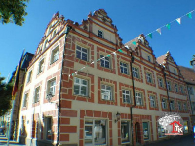 Wunderschöne, zentrale Büroräume in einem der schönsten Denkmalschutzhäuser Ansbachs