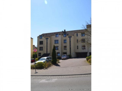 Gemütliche, helle 1-Zimmer-Wohnung mit Balkon und Stellplatz