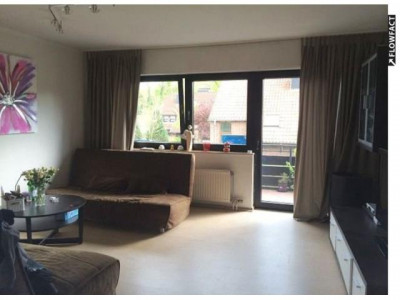 Helle, geräumige 2-Zimmerwohnung mit Einbauküche und Balkon in Willich-Neersen