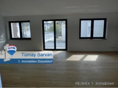 Erstbezug - moderne 3 Zimmer Wohnung in zentraler Lage