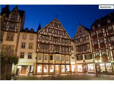 Zwangsversteigerung Wohn- u. Geschäftsgebäude in 47228 Duisburg, Steinacker